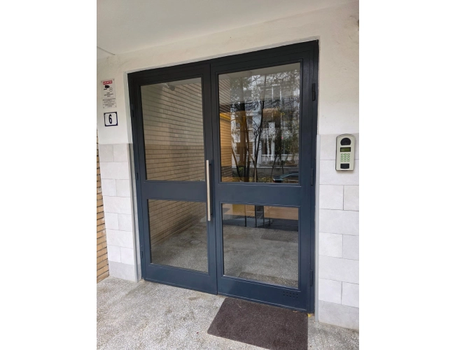 Apartament 2 camere Prelungirea Ghencea RENOVAT